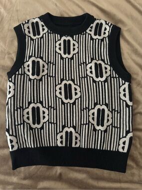 Black & White Patterned Knit Sleeveless Sweater Vest Maje